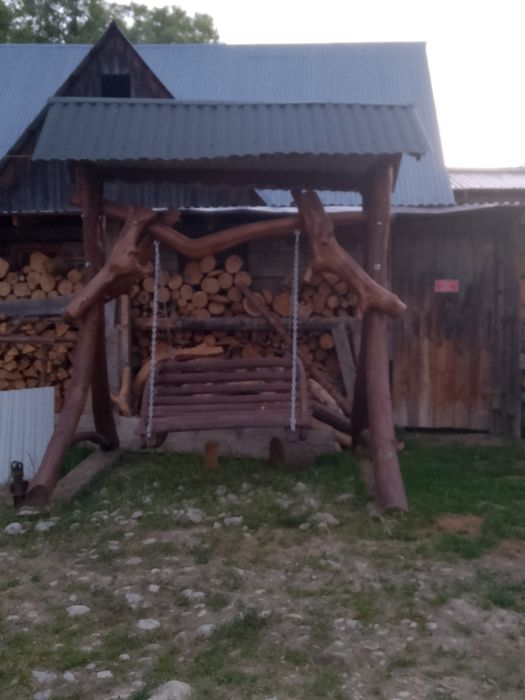 Huśtawka ogrodowa