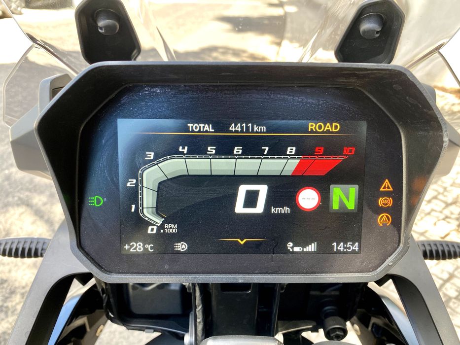 Poucos kms BMW F850GS
