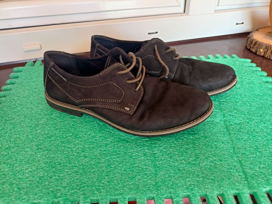 Pantofle Lasocki yang 38
