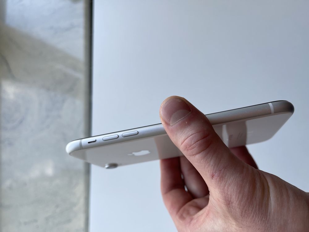 Продам Іphone XR 128 gb neverlock