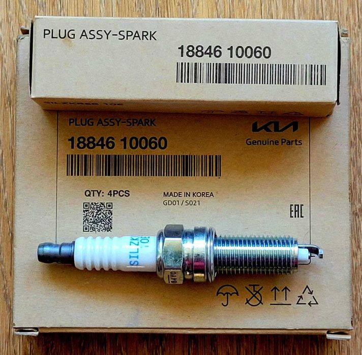 Комплект іридієвих свічок запалювання MOBIS 18846-11070 HyundaiKia 4шт