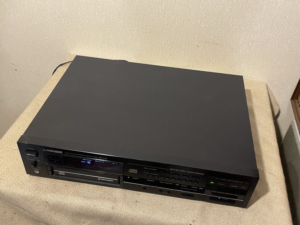 Музыкальный CD-проигрыватель 80-х PIONEER PD-M6