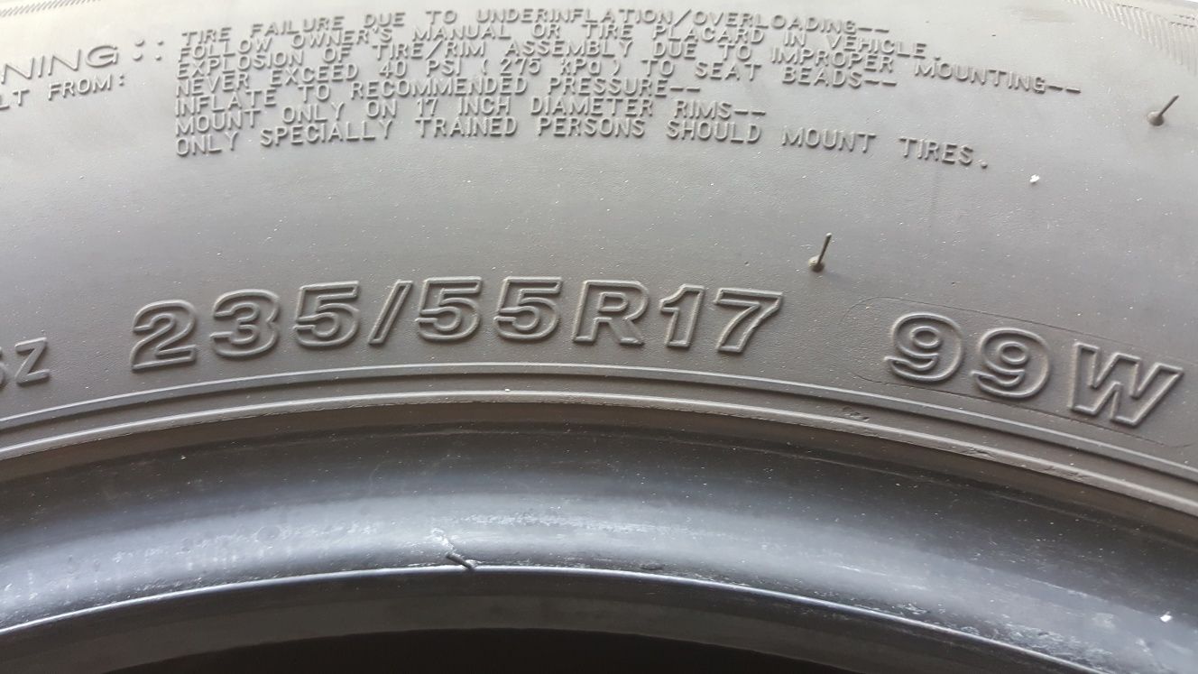 235/55 R17 BRIDGESTONE 2шт шины летние 2020год