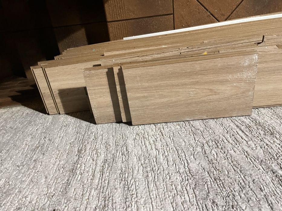 Panele podłogowe- z demontażu