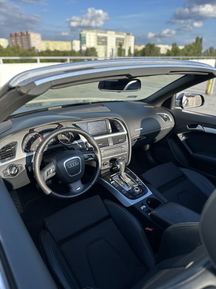Audi A5 [S-LINE] 2.0TFSI Automat