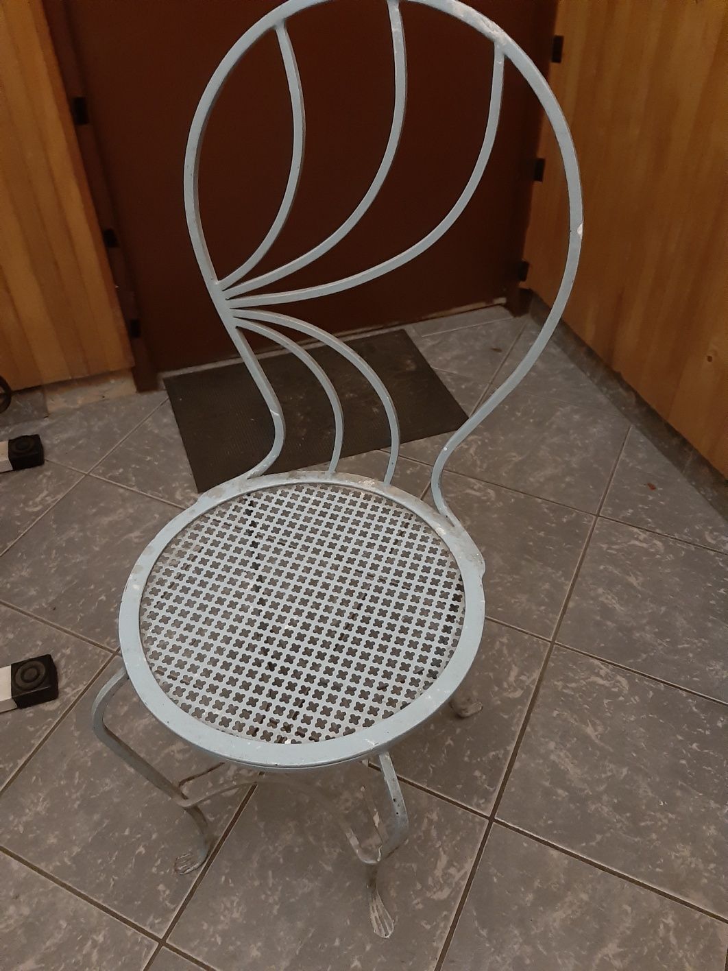 Kowalstwo artystyczne, krzesła metalowe
