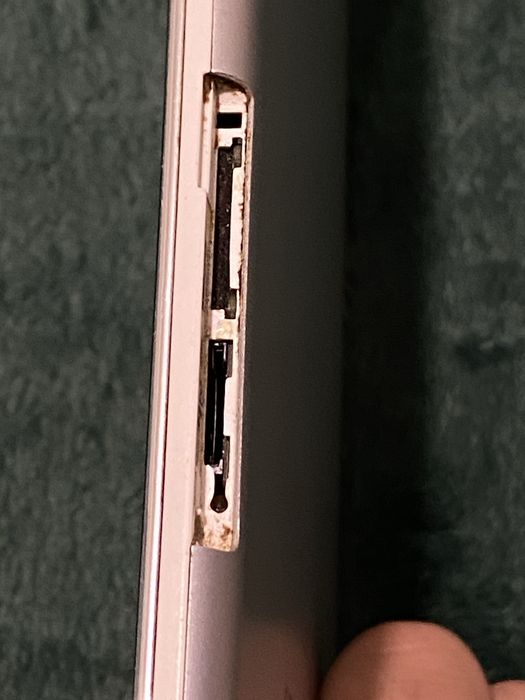 Планшет huawei старий