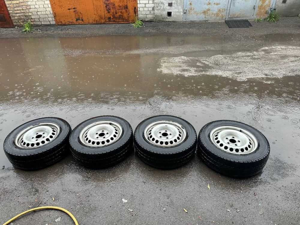 215/65 r16c диски с резиной