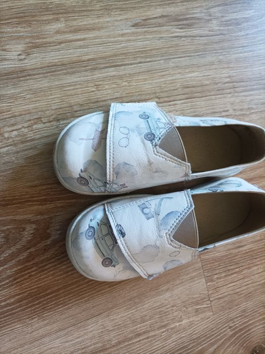Buty dla dziewczynki 30