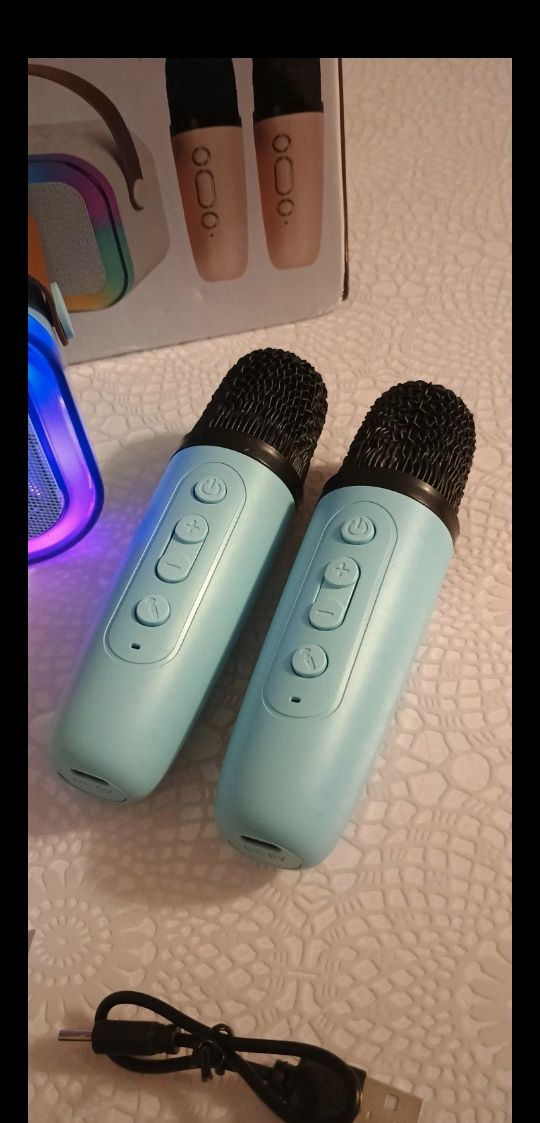 K12 głośnik bluetooth+ dwa mikrofony