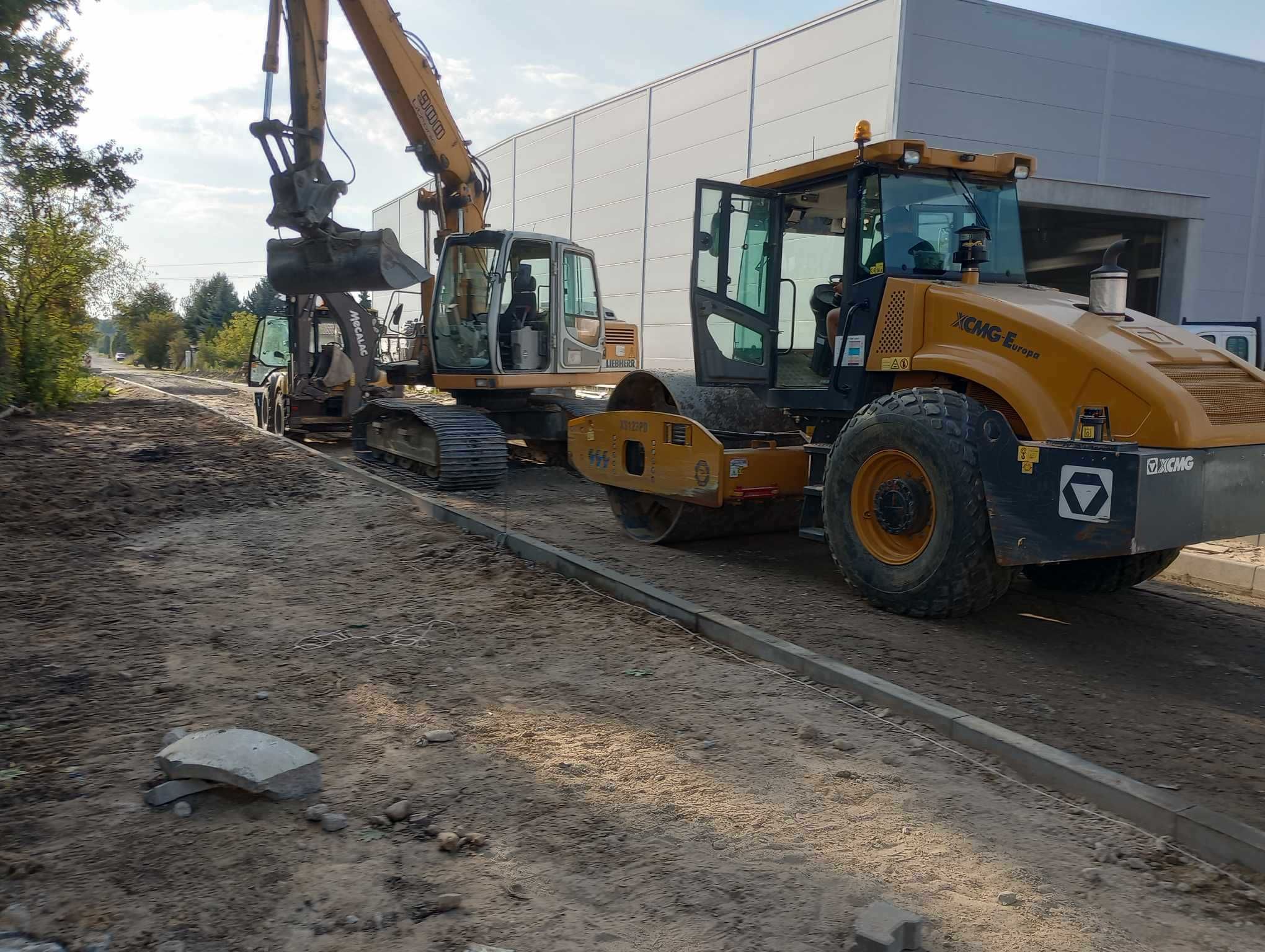 usługi koparką ,koparko ładowarka, minikoparka , wywrotka