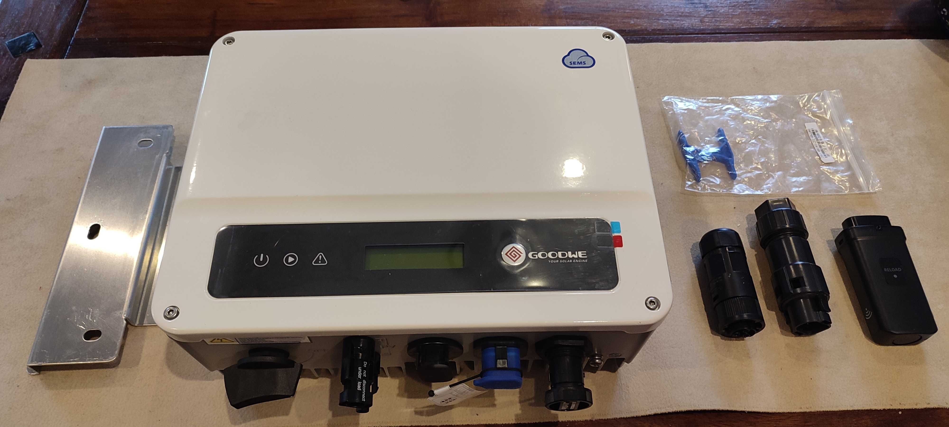 Inwerter, falownik Goodwe GW3000-XS - On-Grid, jednofazowy