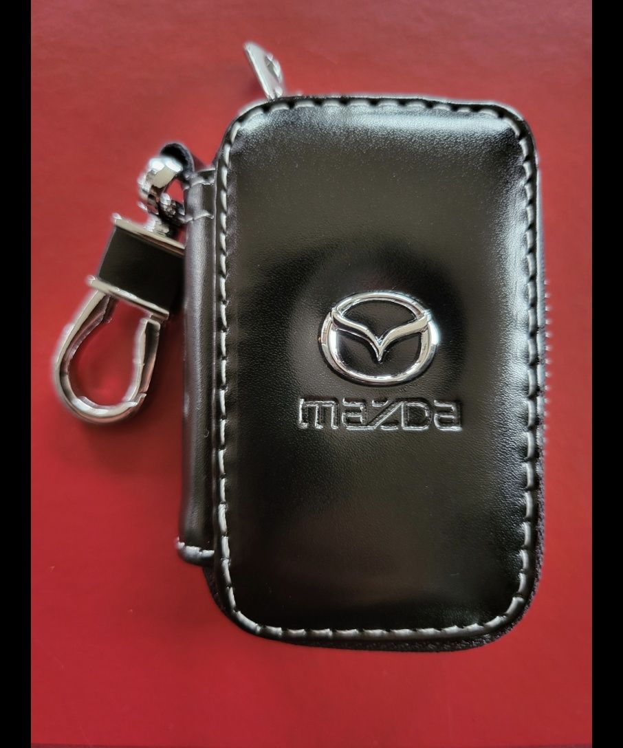 Mazda - carteira, porta chaves. Novo