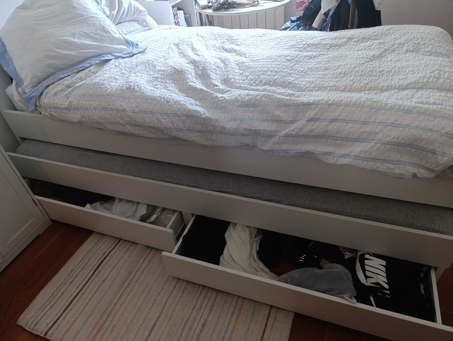 Cama Slakt em bom estado