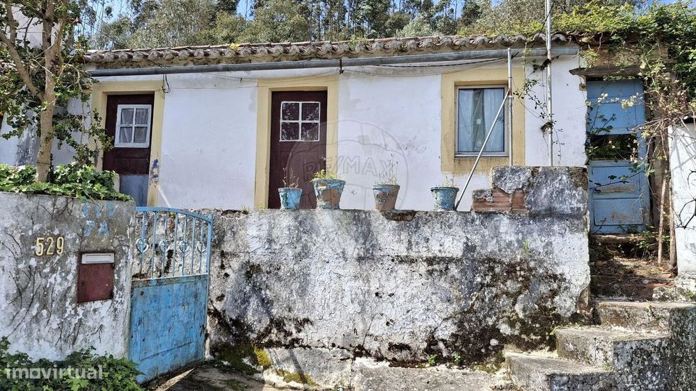 Moradia T5 para venda