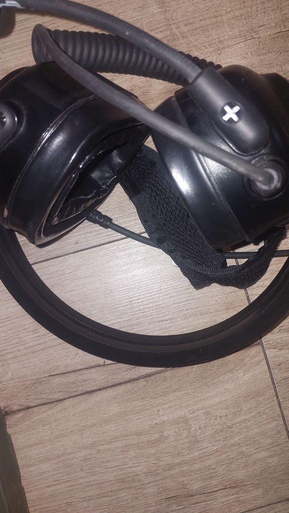 Sprzedam zestaw słuchawkowy Motorola PMLN 6760A