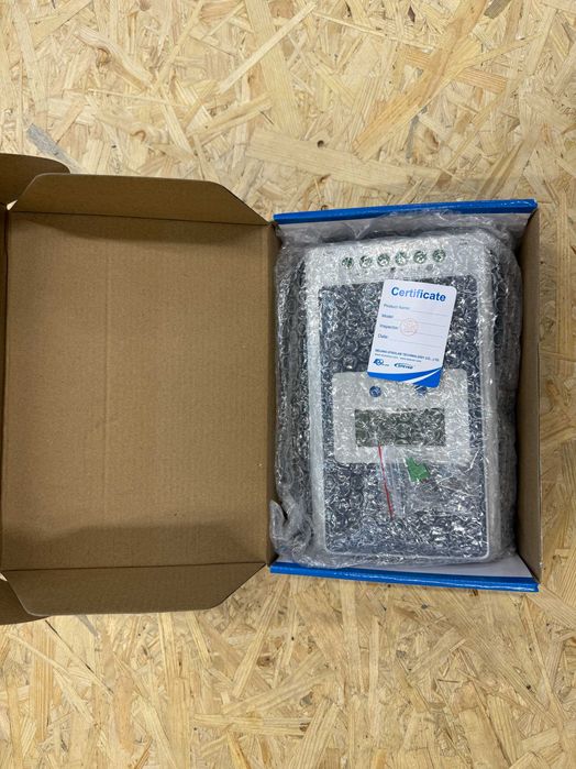 Nowy regulator ładowania solarny TRACER MPPT 30A 12V 24V