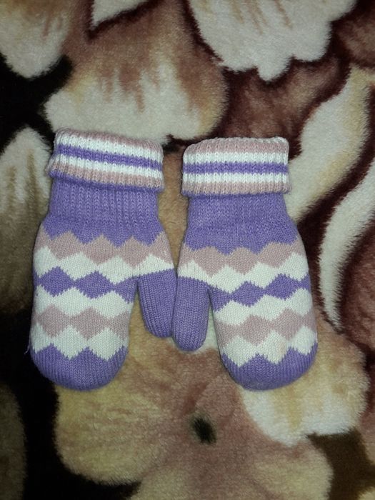 Рукавички для дівчинки