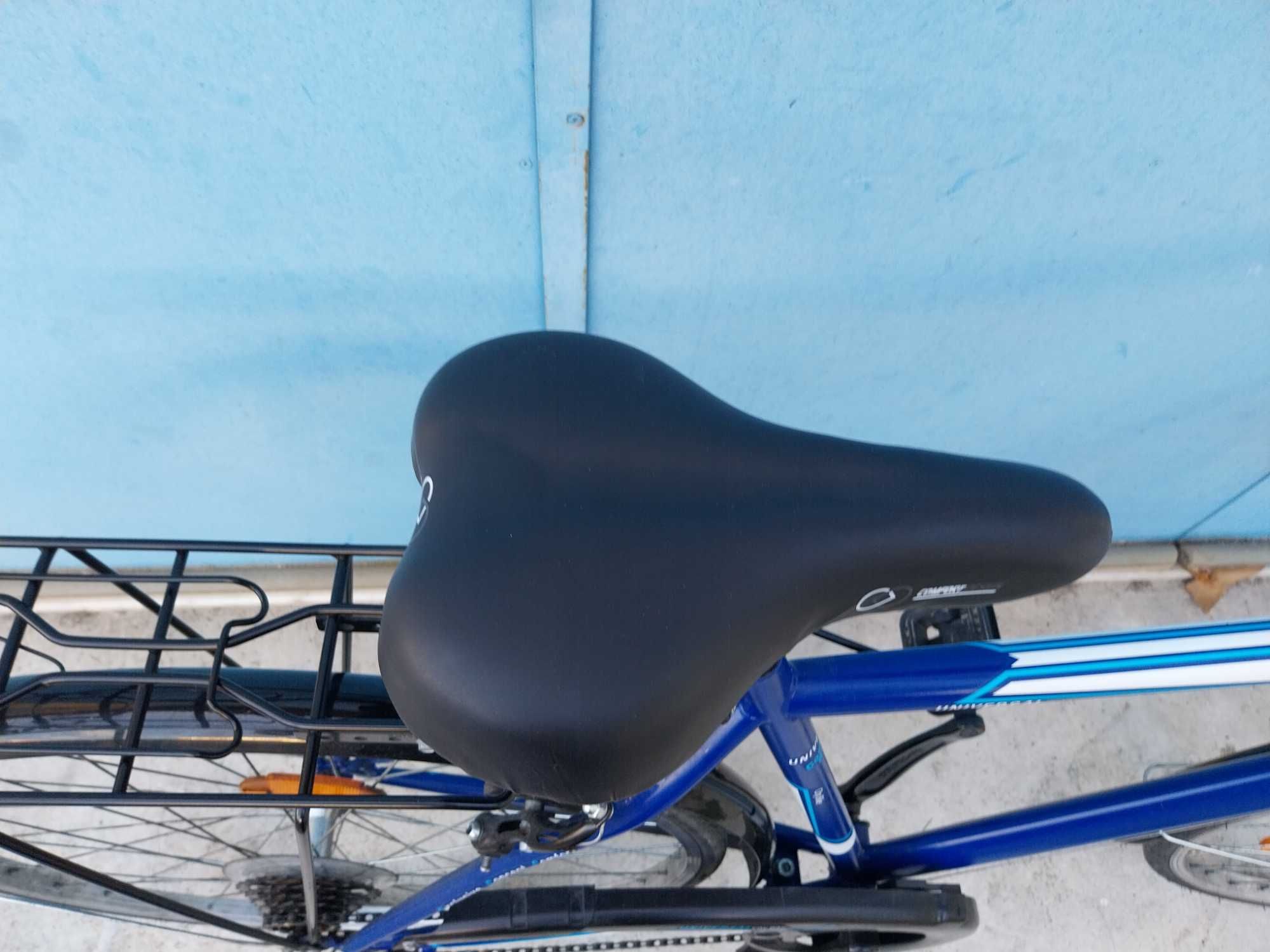 Bicicleta roda 28 pouco uso pronta a pedalar