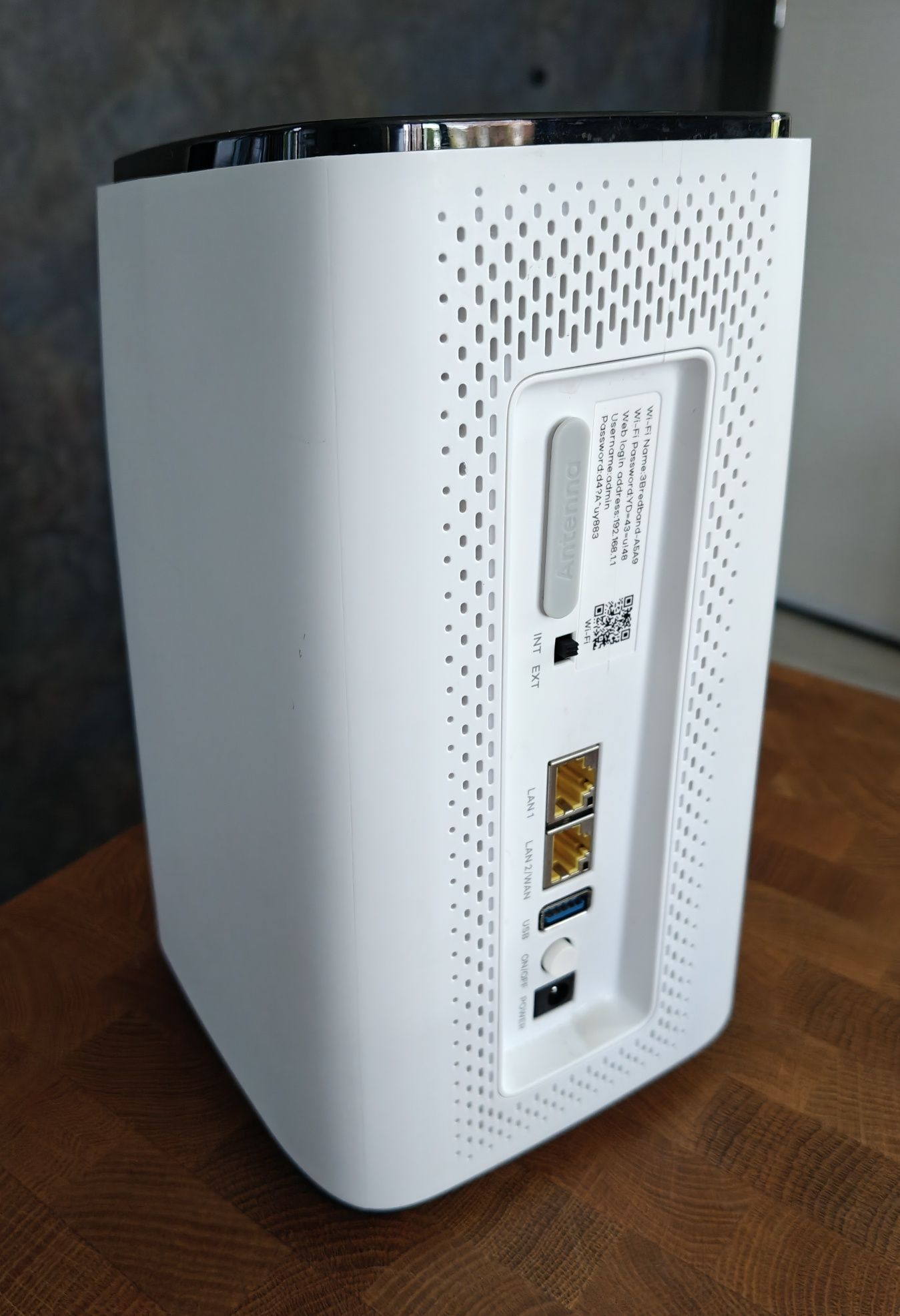 Najlepszy router do LTE 5G Zyxel NR5103E agregacja sieci nie Huawei