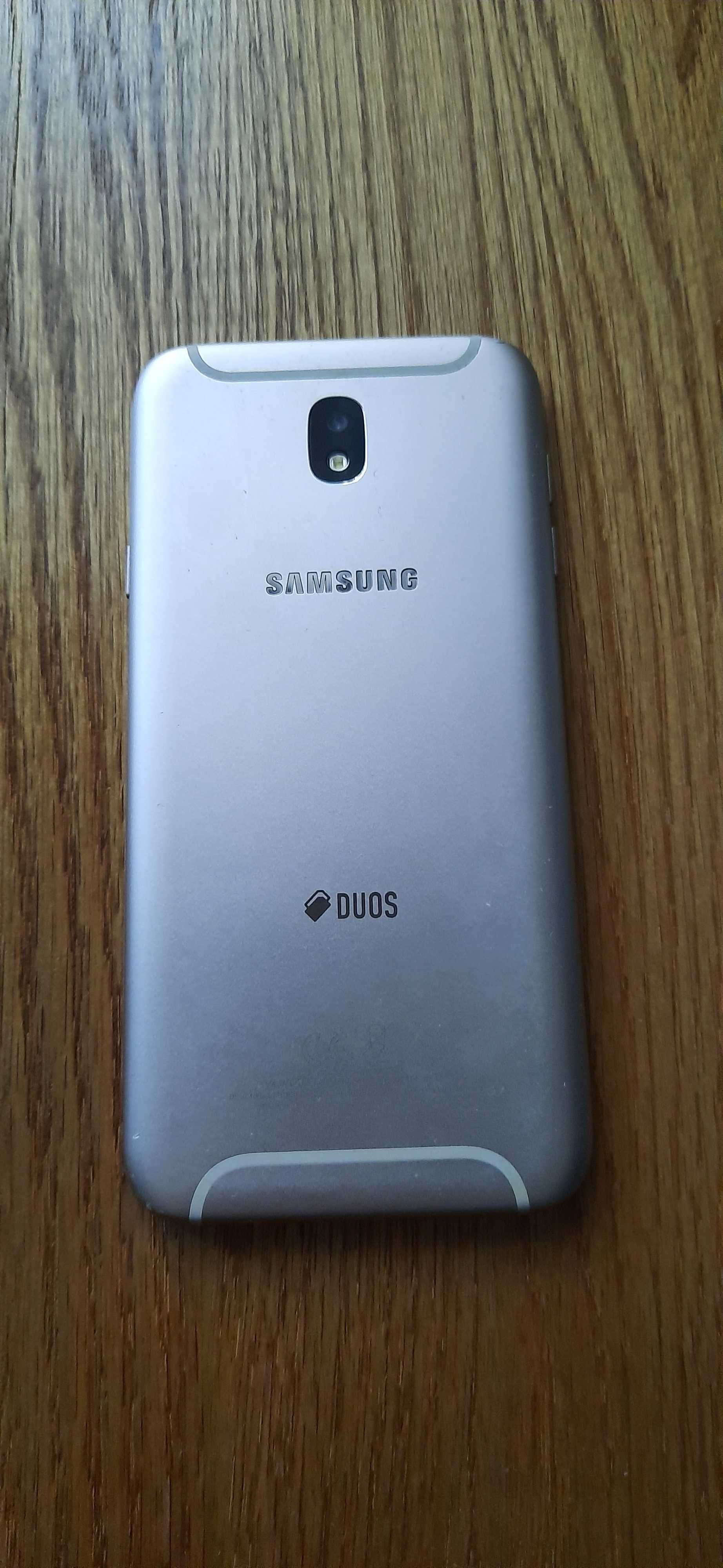 Samsung Galaxy J7 (2017) SM-J730F.
