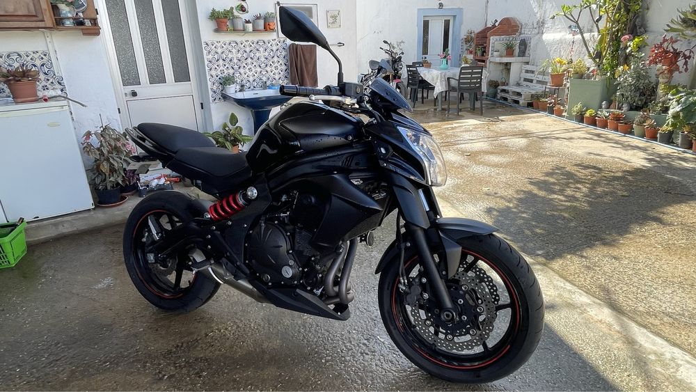 KAWASAKI ER6N - 650cc