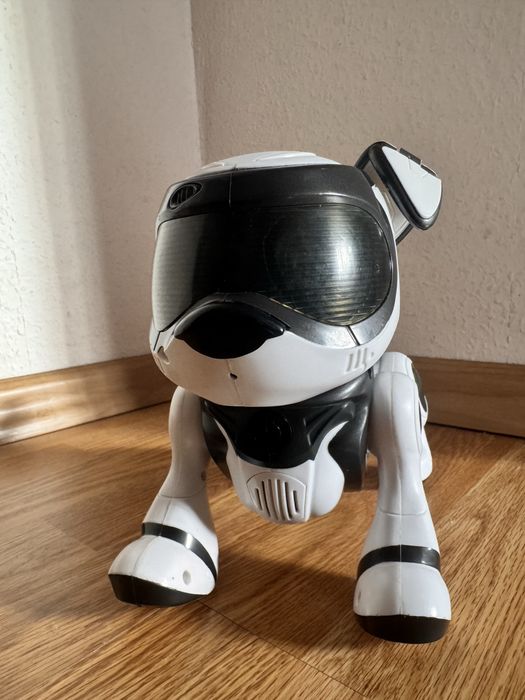 Робот-собака  у гарному стані