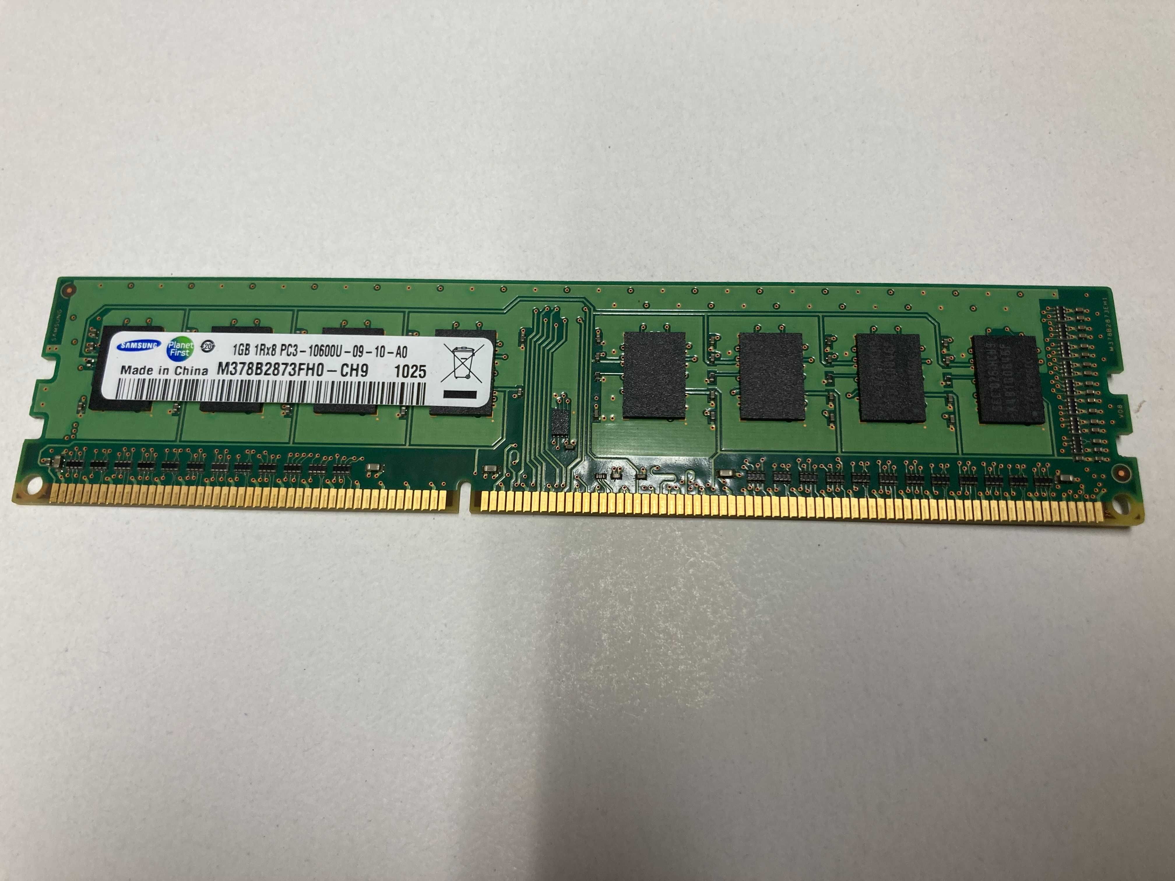 Memória RAM 1GB DDR3 1333MHz PC3-10600U CL9