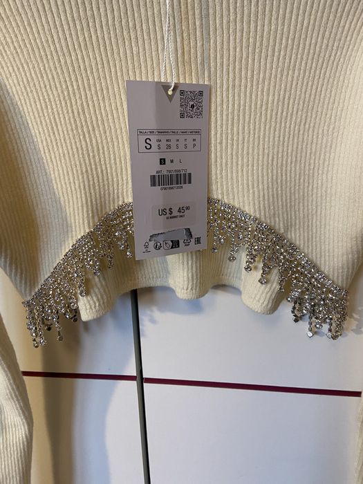 Bluzka z odkrytymi plecami i cyrkoniami Zara S święta sylwester