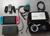 Nintendo switch kompletny zestaw z etui i szkłem do przyklejenia kable