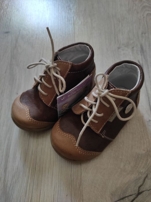 Nowe buty Kornecki rozmiar 18 skóra