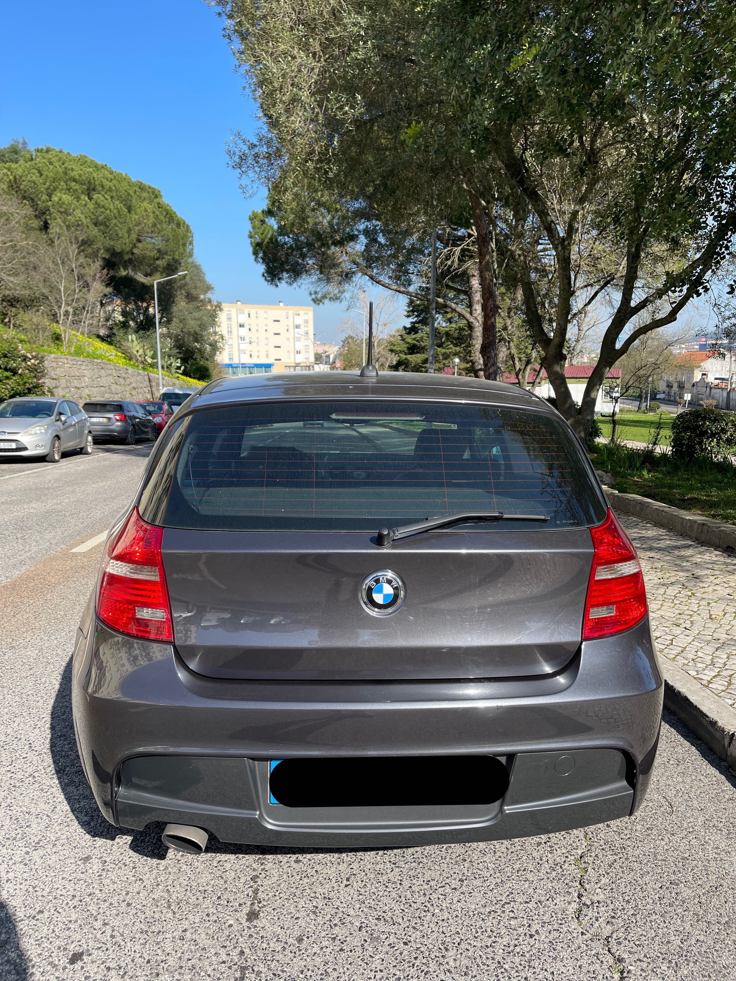 BMW 118d Pack M inter/ext - 2008