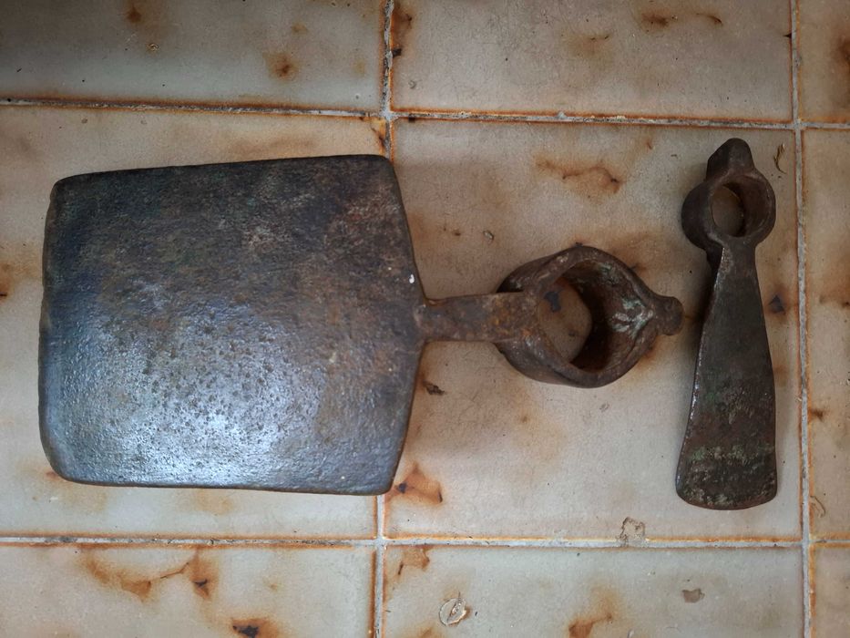 Enxada e sacho para decoração