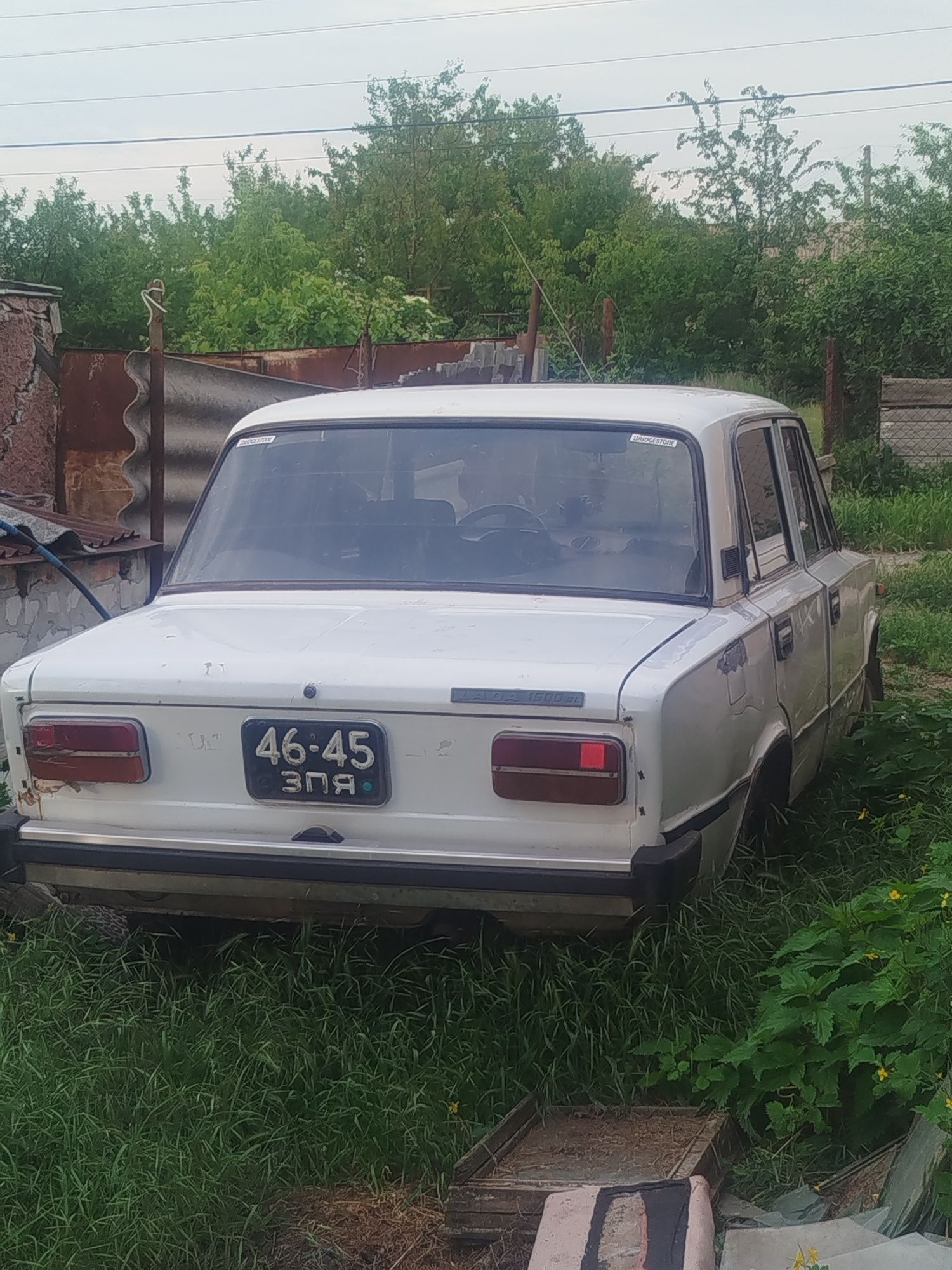 Продам ваз  2103 не на ходу читайте описание