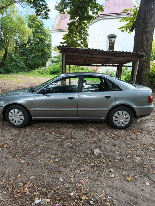 Продам Ауді а4 b5