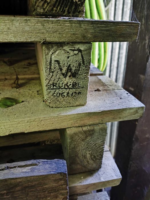 Paleta palety po kostce brukowej  BRUK BET