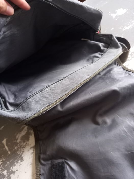 Mala/mochila tiracolo