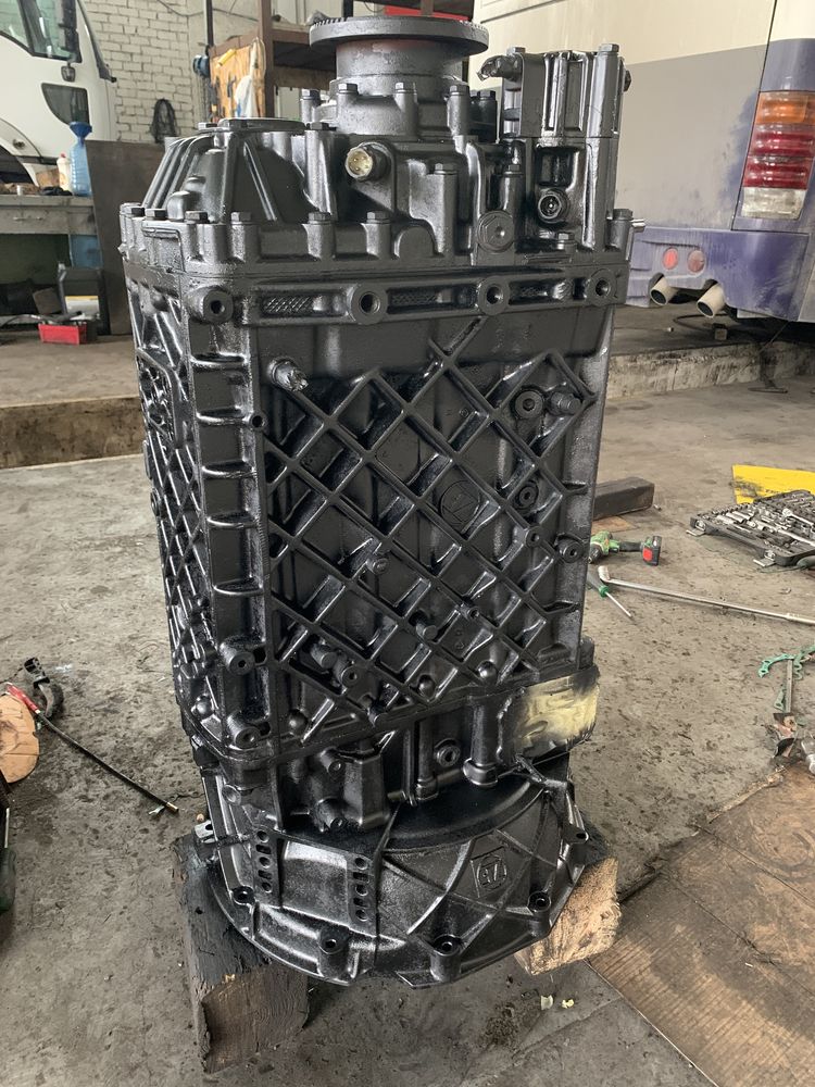 Коробка передач КПП ZF16S