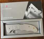 Victorinox Hunter Pro M Alox Silver складний, оригінал
