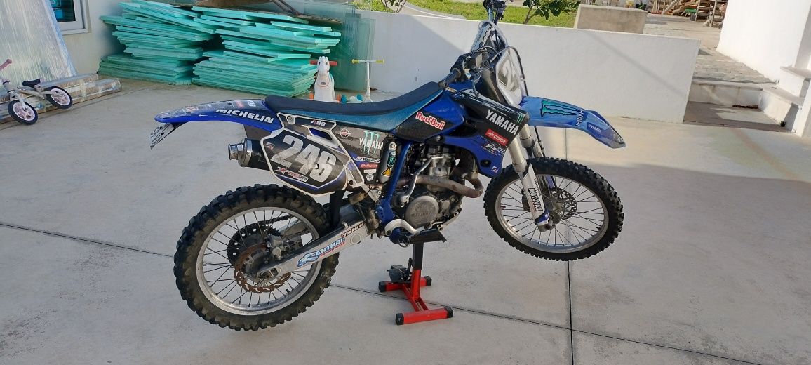 Yamaha YZ450F de 2003 matricolada