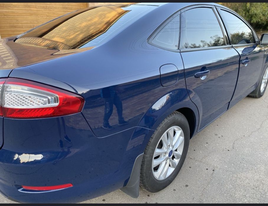 Продам Ford mondeo. Дизель 2л