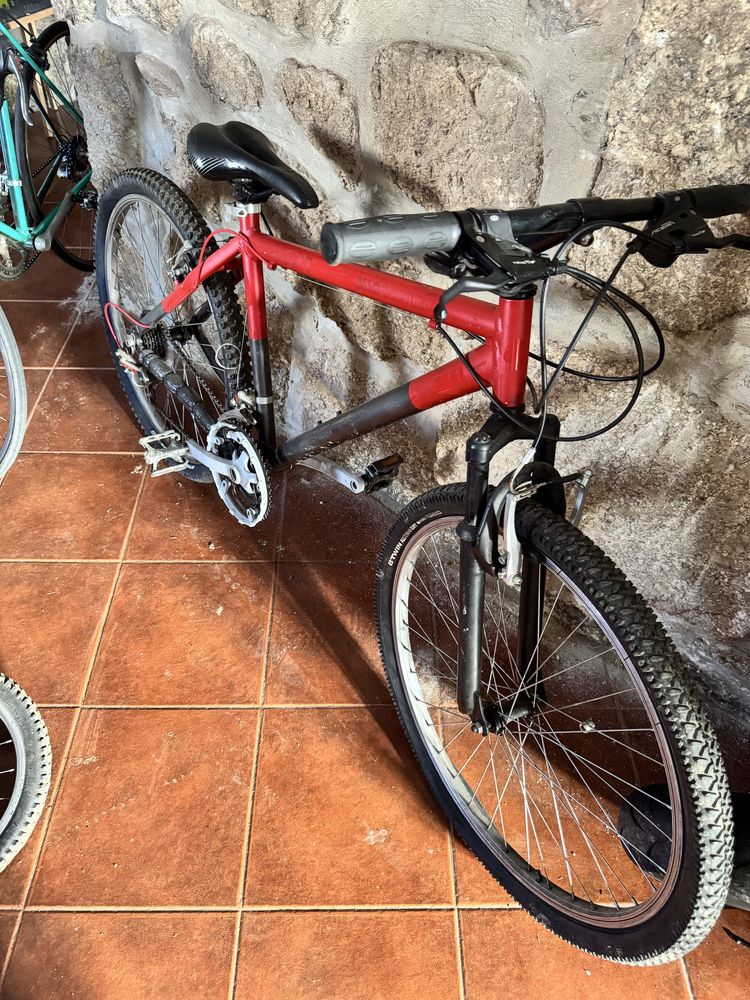 Varias bicicletas