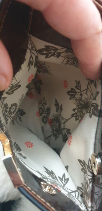 Torebka damska na ramię koloru brązowego