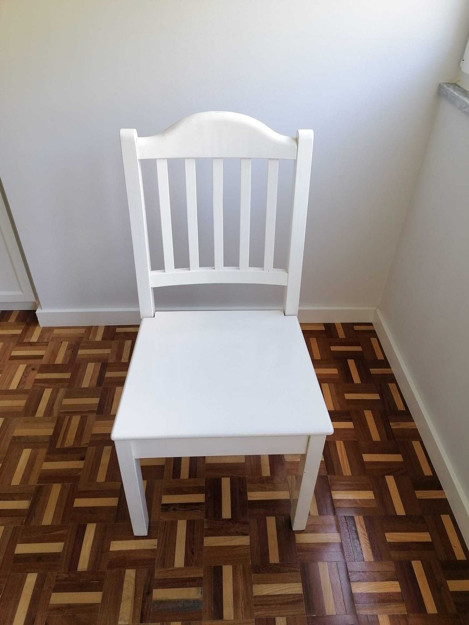6 Cadeiras de madeira Branca - Cerejeira