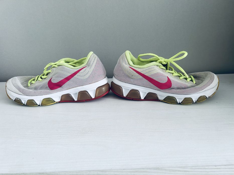 Nike Tailwind 6 US Size 5Y 631660-700 Кросівки сітка