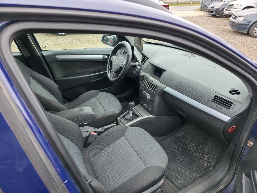 Opel Astra 1.7d 06r Klima/pierwszy właściciel/oplaty na rok/Zamiana