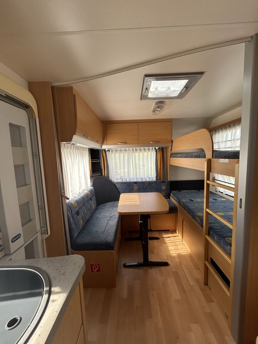 Knaus 650, 2006 r, piętrowe łóżka