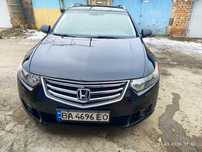 Продам автомобіль.