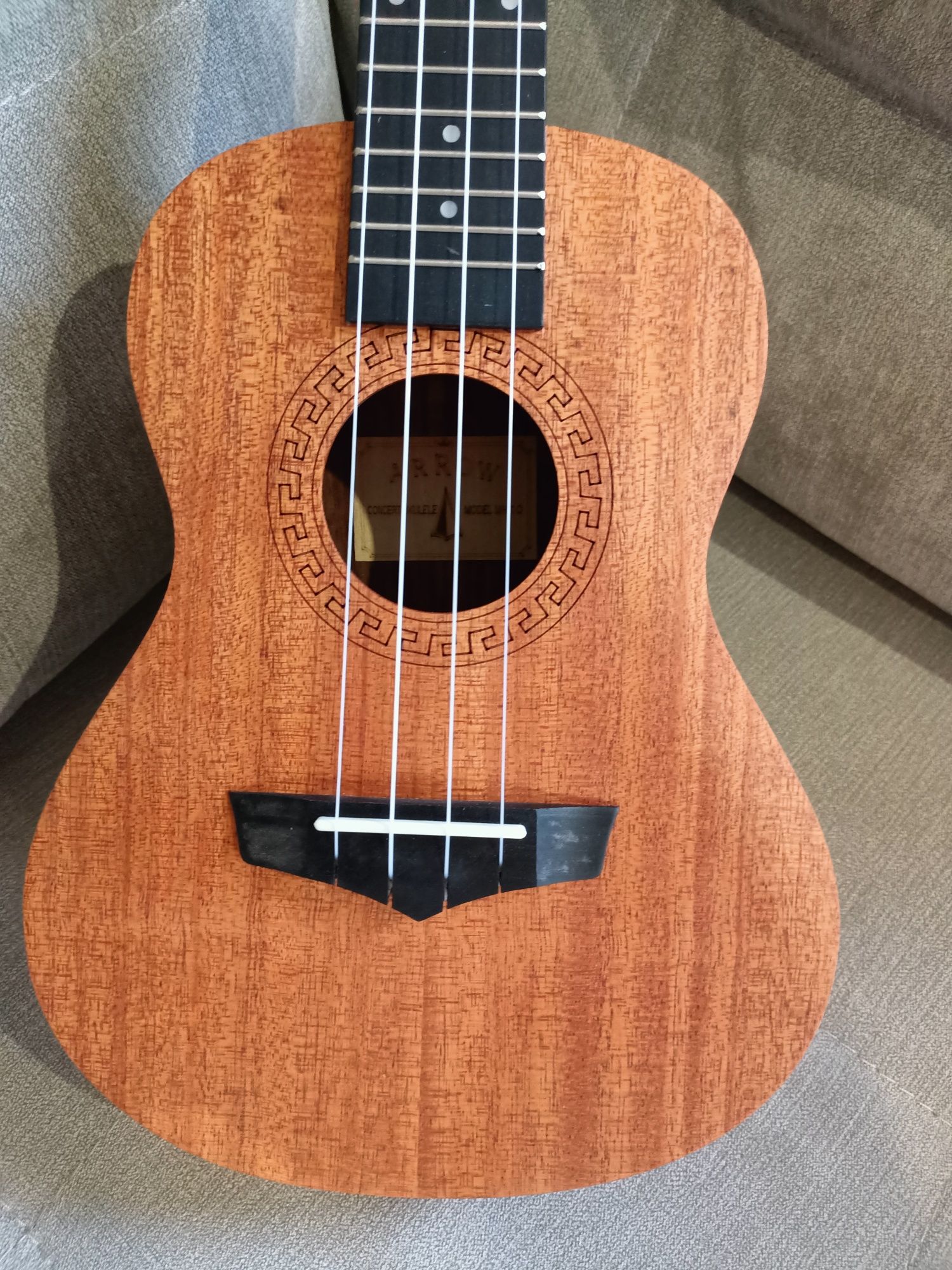 Ukulele Koncertowe Arrow MH-10 - Okazja/Wyprzedaż Magazynowa