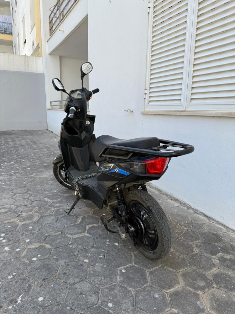Moto eletrica goose